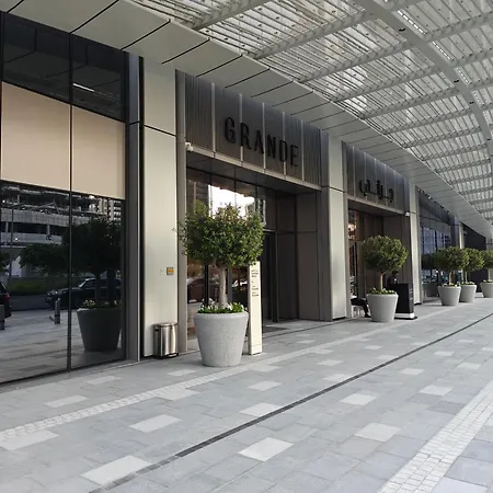 Luxury 2Br Apartment Burj Khalifa & Fountain Views Dubai Exterior photo