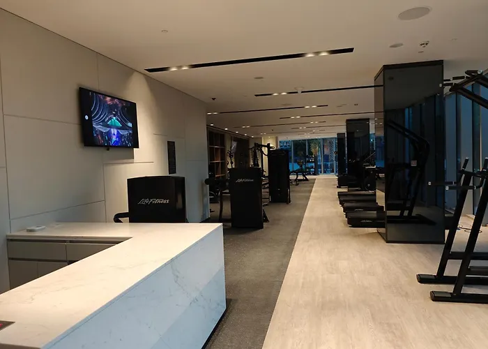 Luxury 2Br Apartment Burj Khalifa & Fountain Views