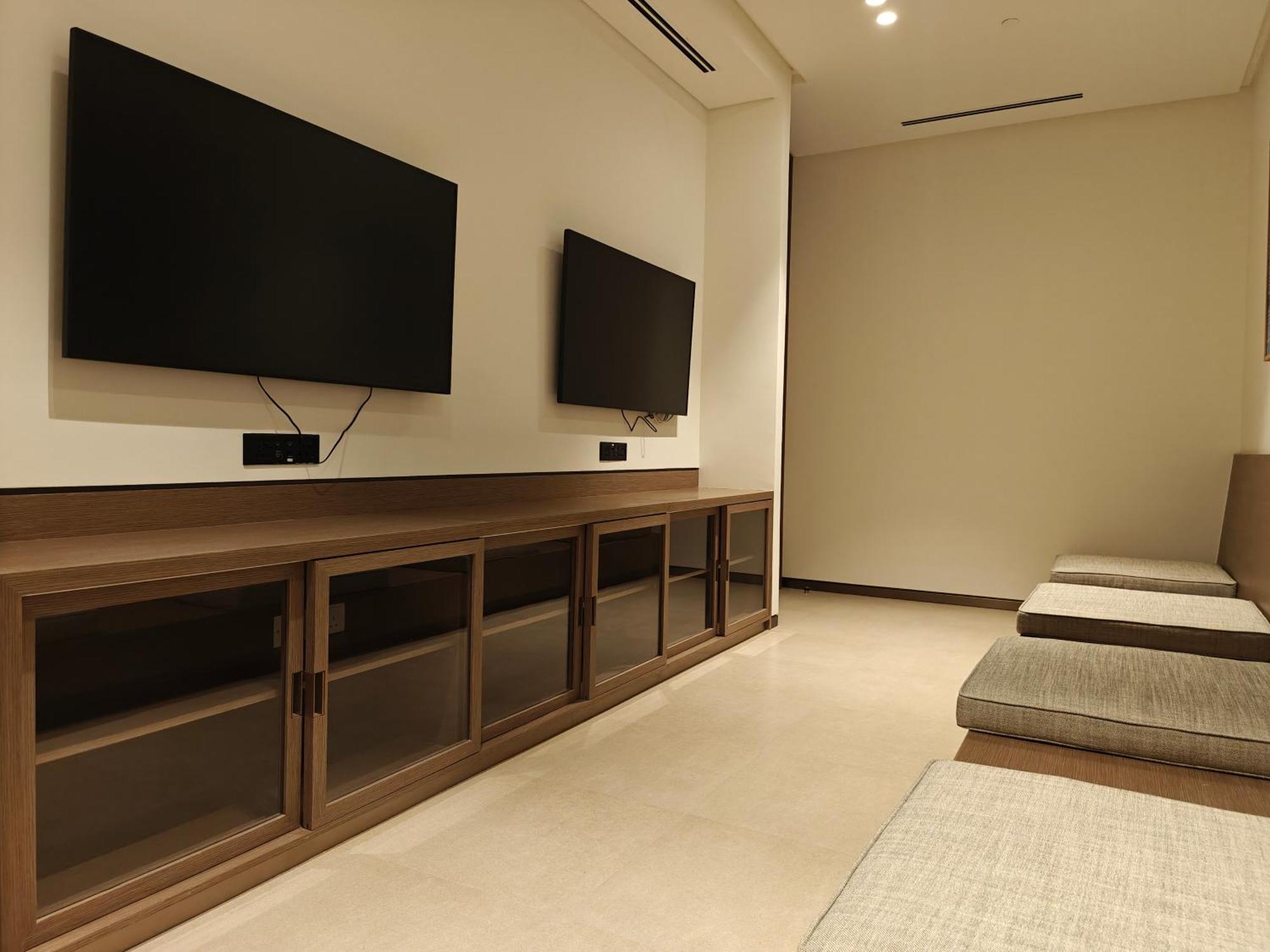 Apartment Luxury 2br Burj Khalifa & Fountain Views *