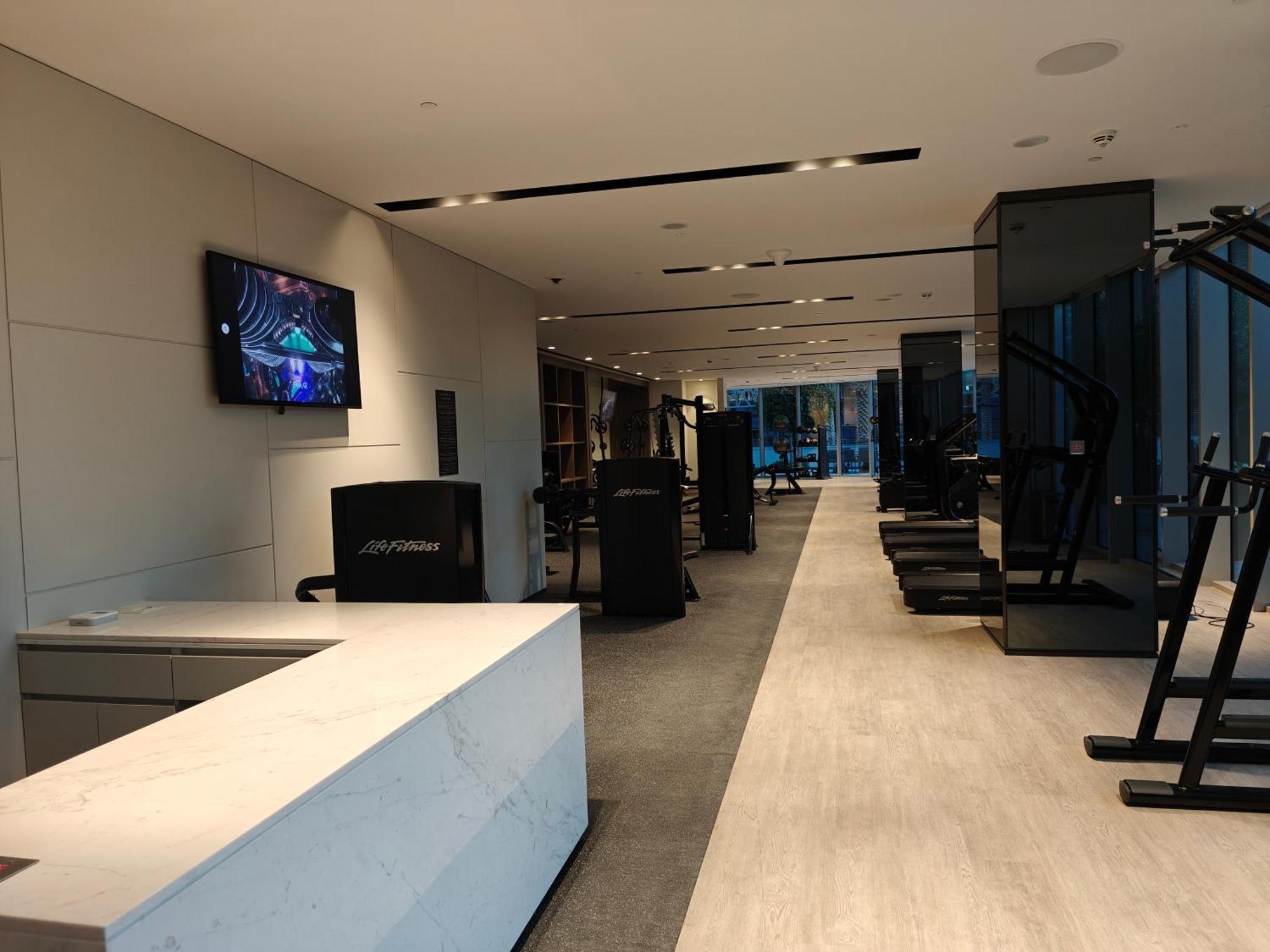 Luxury 2br Burj Khalifa & Fountain Views Apartment Dubai