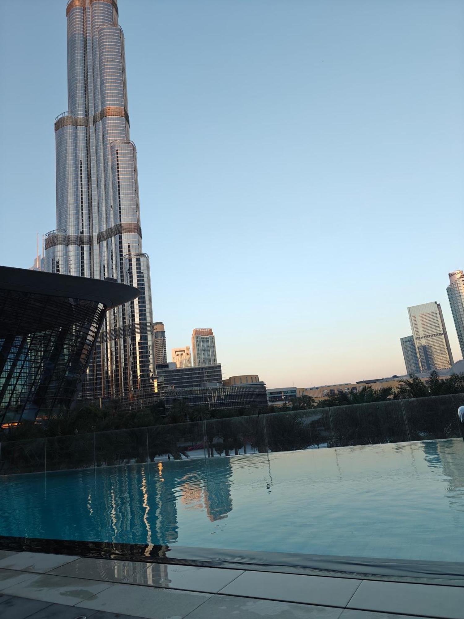 Luxury 2br Burj Khalifa & Fountain Views