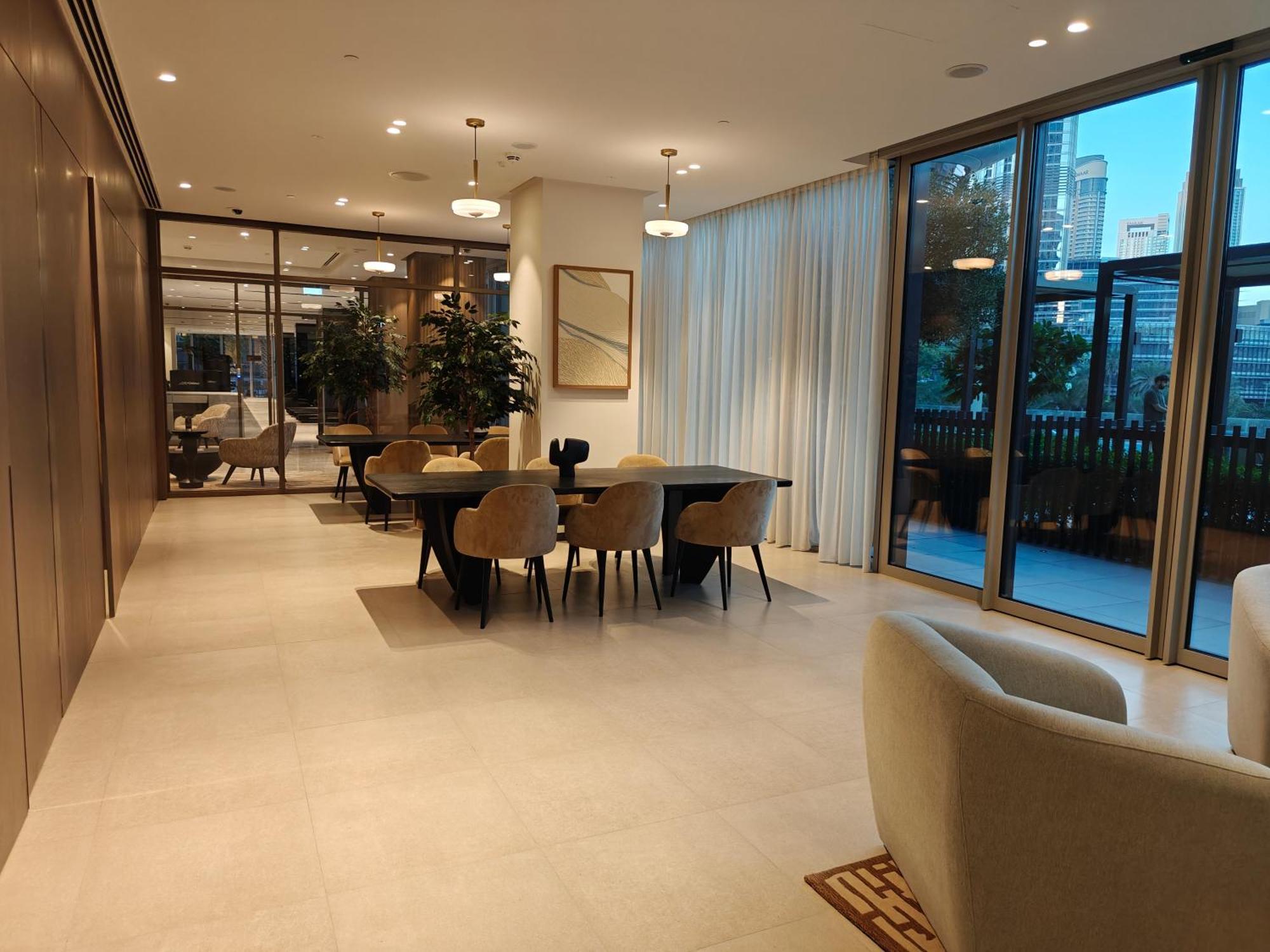 Luxury 2br Burj Khalifa & Fountain Views Apartment Dubai