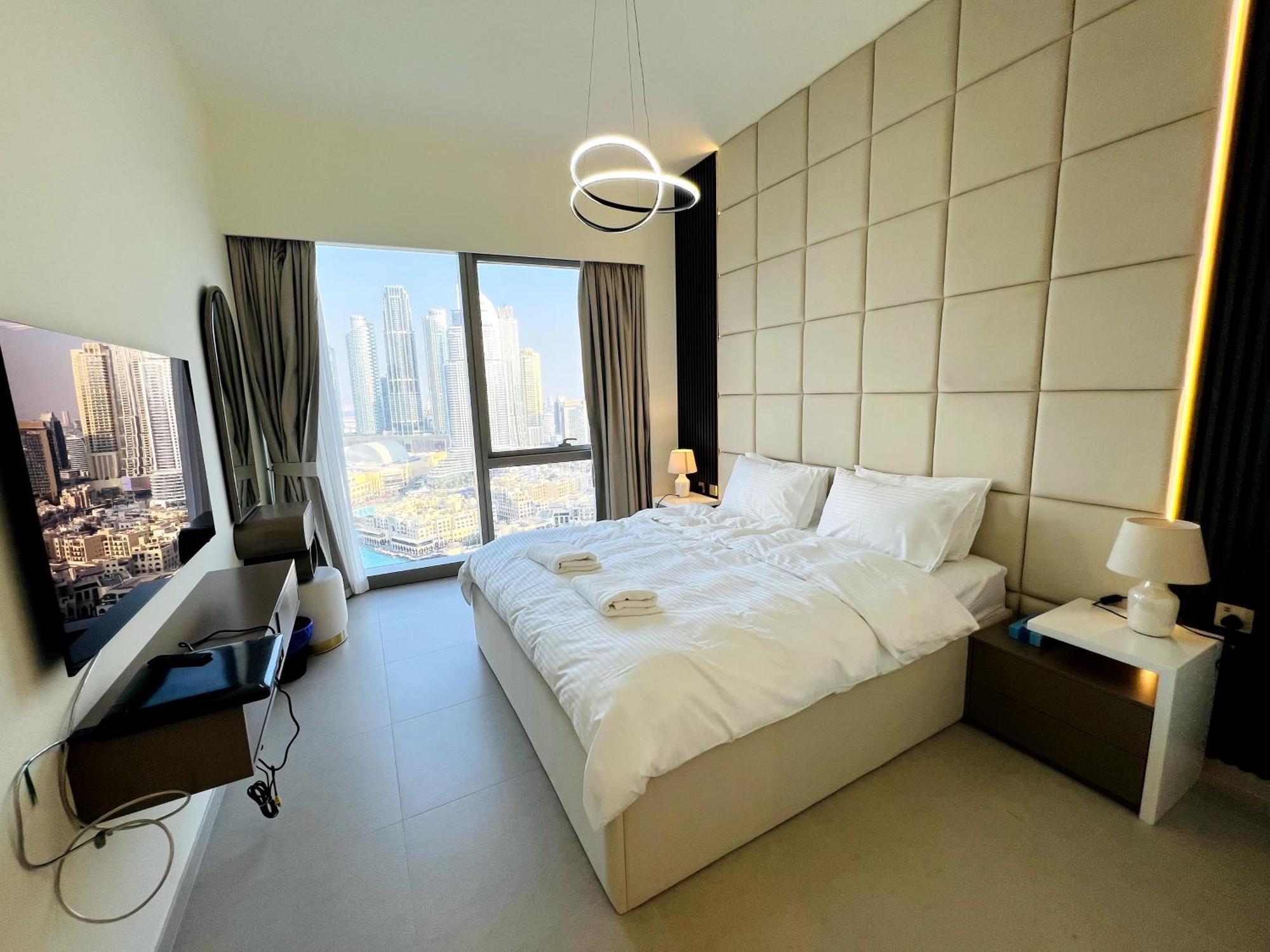 Apartment Luxury 2br Burj Khalifa & Fountain Views